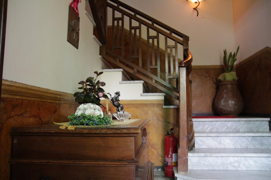 B&B Casa Carla Pinerolo Dış mekan fotoğraf